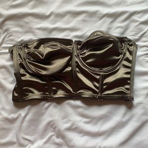 Strapless dark silver underwire crop top